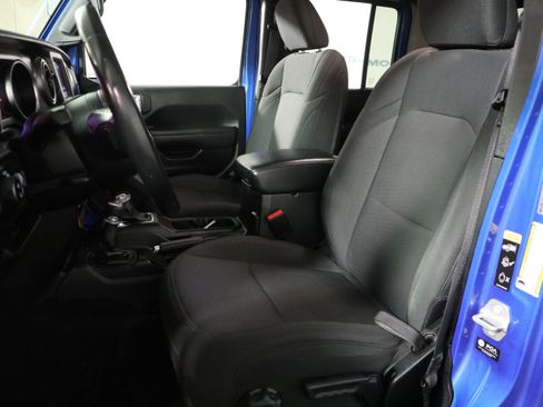Used 2022 Jeep Gladiator Sport image 22