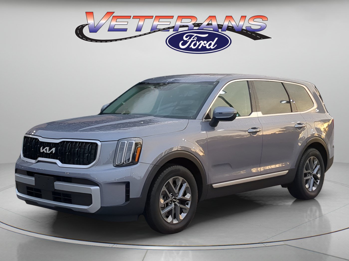 Used 2024 Kia Telluride LX AWD/4WD image 1