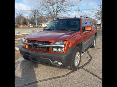 Used 2005 Chevrolet Avalanche LS w/ Sun And Sound Package