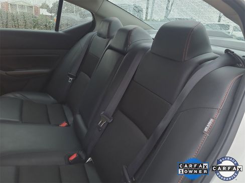 Certified 2024 Nissan Altima 2.5 SR image 10