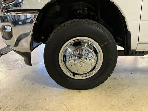 New 2026 RAM 3500 Tradesman w/ Chrome Appearance Group A image 14