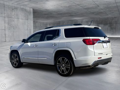 Used 2019 GMC Acadia Denali w/ Technology Package image 4