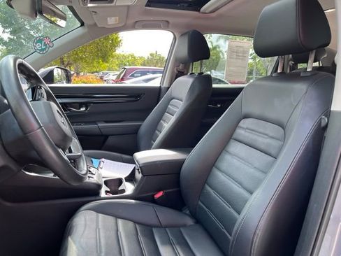 Used 2025 Honda CR-V EX-L image 6