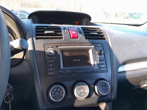 Used 2013 Subaru Crosstrek 2.0i Limited image 21