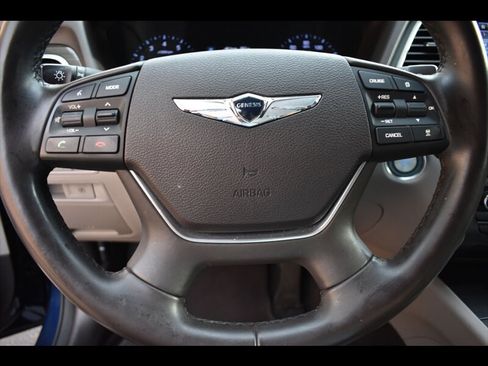 Used 2019 Genesis G80 3.8 RWD image 13