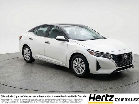 Used 2025 Nissan Sentra S image 1