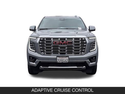 Used 2025 GMC Yukon XL Denali AWD/4WD image 5