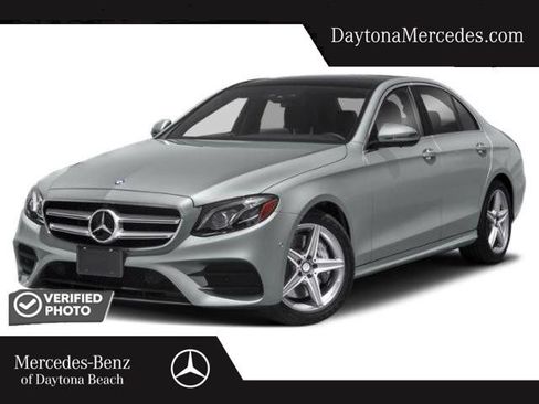 Used 2019 Mercedes-Benz E 300 image 1