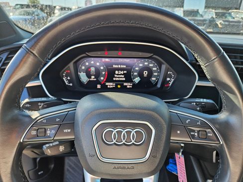 Used 2023 Audi Q3 2.0T Premium w/ Convenience Package AWD/4WD image 24