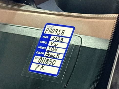 Certified 2023 Volkswagen ID.4 Pro image 26