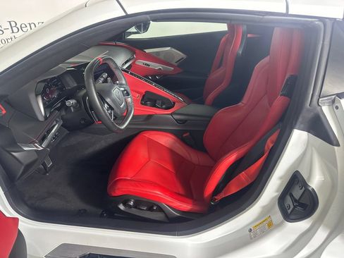 Used 2023 Chevrolet Corvette Stingray Preferred Conv w/ Z51 Performance Package RWD image 9