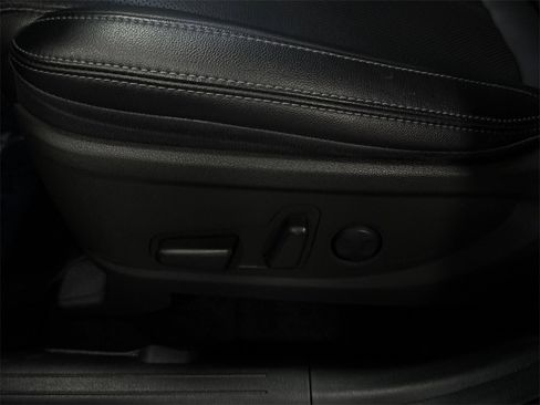Used 2023 Hyundai Santa Fe SEL w/ Premium Package image 28