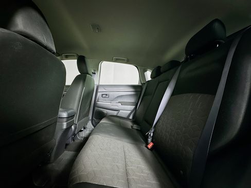 Used 2020 Mitsubishi Outlander Sport SE image 27