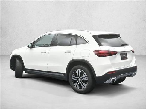 Certified 2026 Mercedes-Benz GLA 250 4MATIC image 6