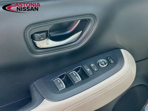 Used 2026 Honda HR-V EX-L image 22