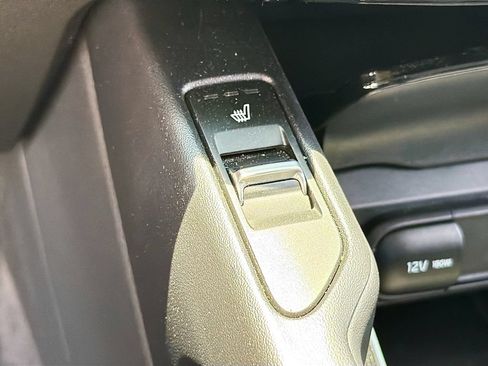 Used 2023 Kia Telluride S FWD image 16