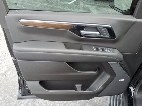 New 2026 Chevrolet Tahoe High Country image 11