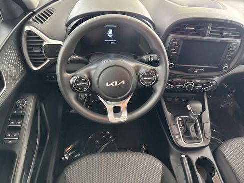 Used 2023 Kia Soul LX w/ Option Group 015 image 28