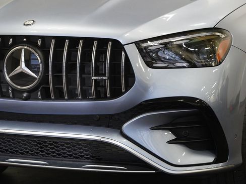 New 2026 Mercedes-Benz GLE 53 AMG 4MATIC Coupe image 11