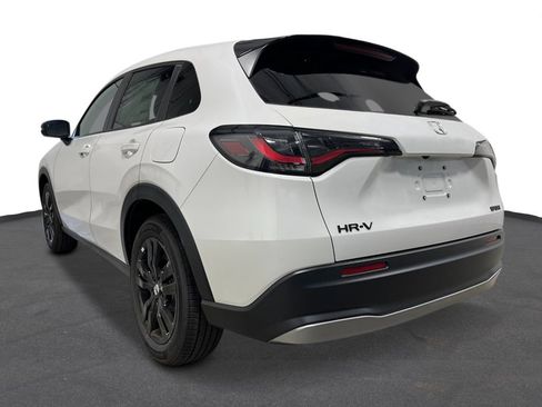 New 2026 Honda HR-V Sport image 5