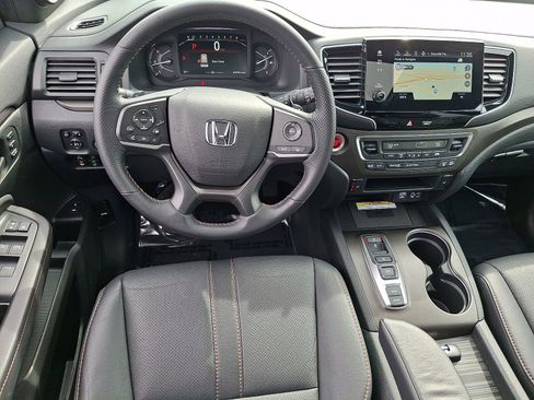 Certified 2023 Honda Passport TrailSport image 11