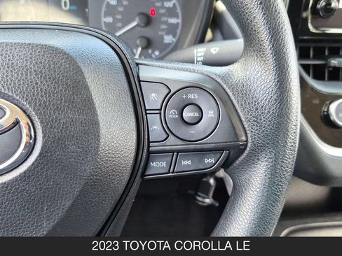 Used 2023 Toyota Corolla LE FWD image 18