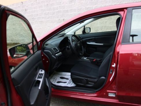 Used 2015 Subaru Impreza 2.0i AWD/4WD image 5