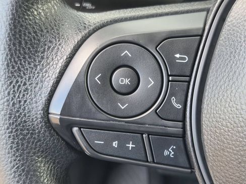 Used 2026 Toyota Corolla LE FWD image 22