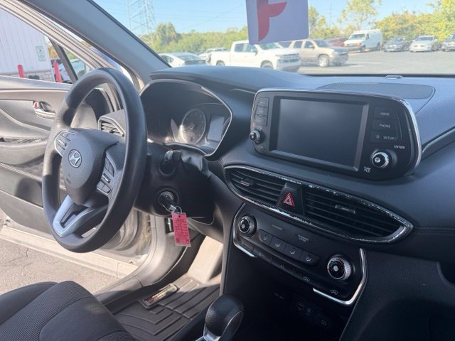 Used 2019 Hyundai Santa Fe SE AWD/4WD image 23