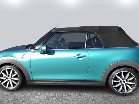 Used 2017 MINI Cooper S image 6