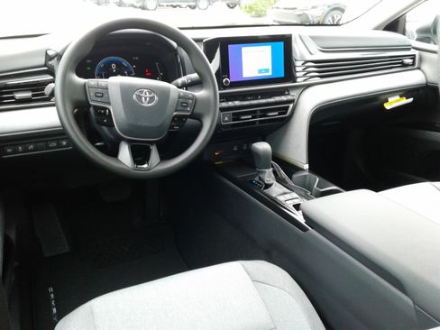 New 2026 Toyota Camry LE image 4