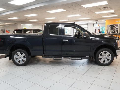 Used 2019 Ford F150 XLT w/ Equipment Group 302A Luxury AWD/4WD image 9