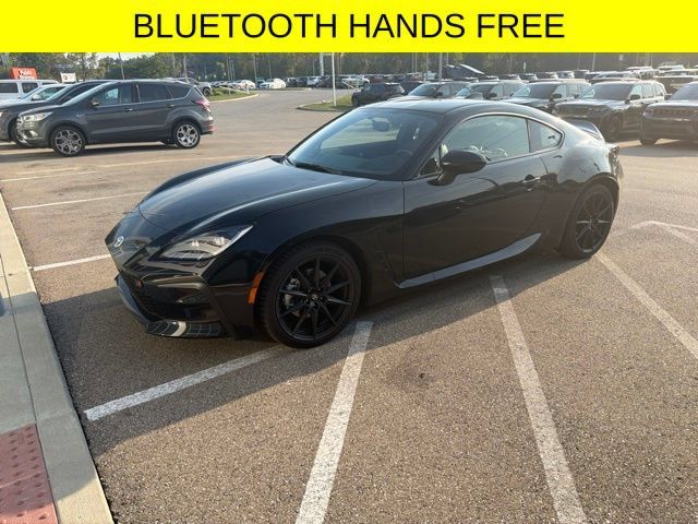 Used 2026 Toyota GR86 Premium w/ ALL Weather Mat Package (TMS) RWD image 3