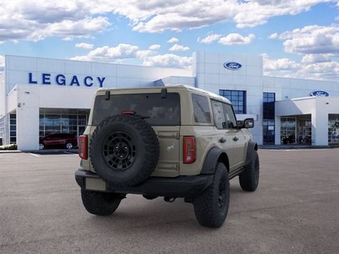 New 2026 Ford Bronco Badlands AWD/4WD image 8