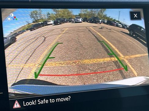 Used 2022 Volkswagen Taos SE image 28