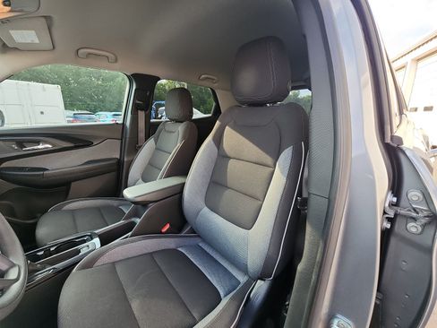 Used 2023 Chevrolet TrailBlazer LT w/ Convenience Package AWD/4WD image 18