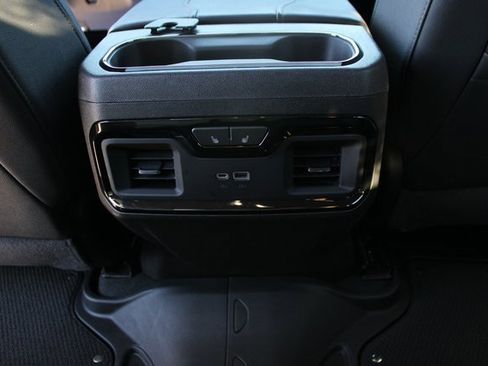 Used 2024 GMC Sierra 2500 AT4 w/ AT4 Premium Plus Package image 36