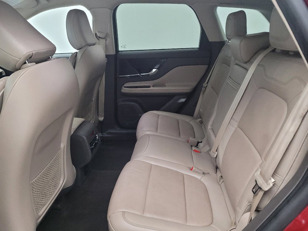 Used 2021 Lincoln Corsair AWD w/ Premium Package image 18