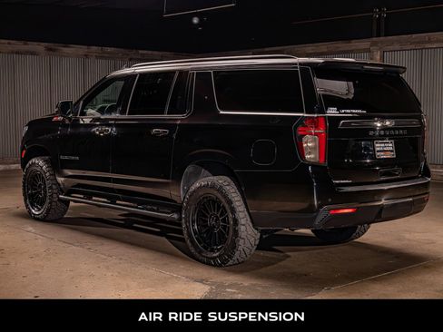Used 2021 Chevrolet Suburban Z71 w/ Z71 Off-Road Package image 7