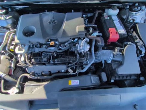 Used 2024 Toyota Camry LE image 15