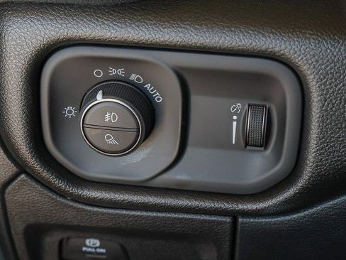 New 2026 RAM 1500 Express RWD image 25