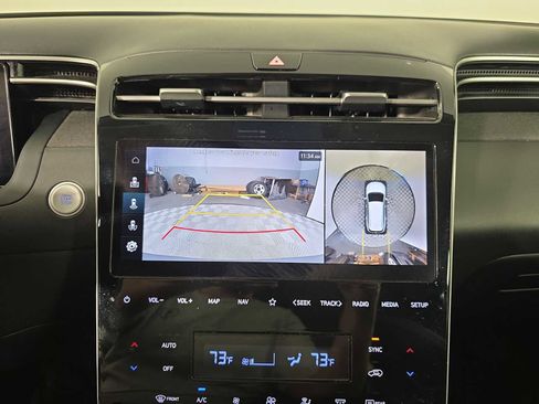 Used 2024 Hyundai Tucson Limited image 14