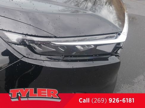 Certified 2023 Honda CR-V EX image 10