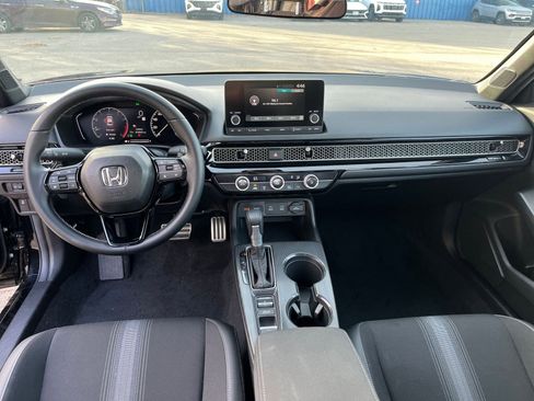Used 2025 Honda Civic Sport image 31
