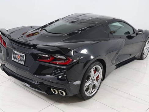 Used 2020 Chevrolet Corvette Stingray Premium Cpe w/ 3LT Preferred Equipment Group image 73