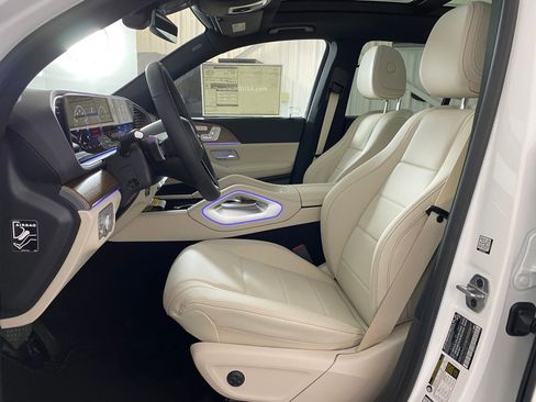 Used 2026 Mercedes-Benz GLE 350 4MATIC image 4