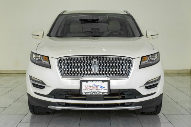 Used 2019 Lincoln MKC Select w/ Select Plus Package AWD/4WD image 3