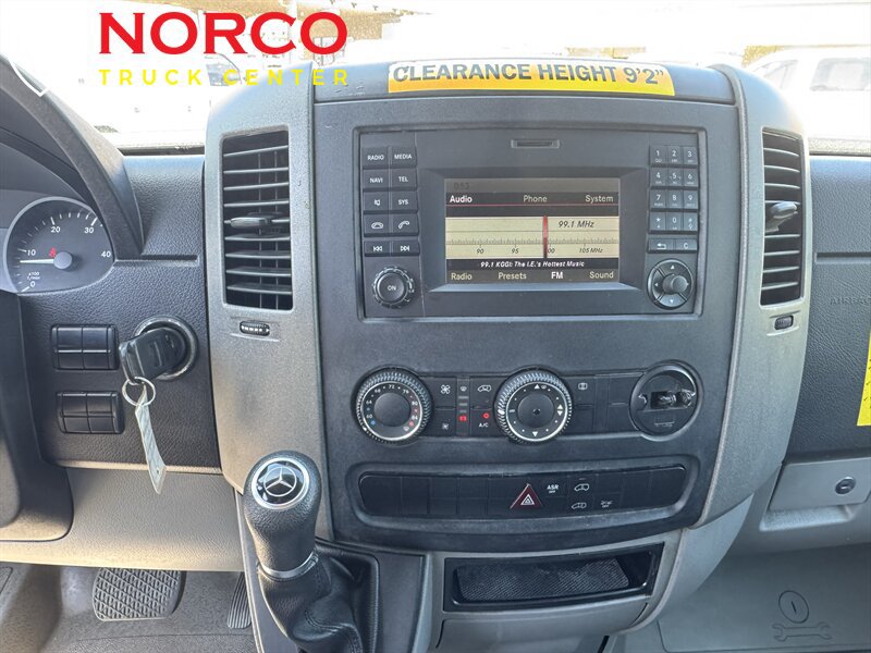 Used 2018 Mercedes-Benz Sprinter 2500 image 23