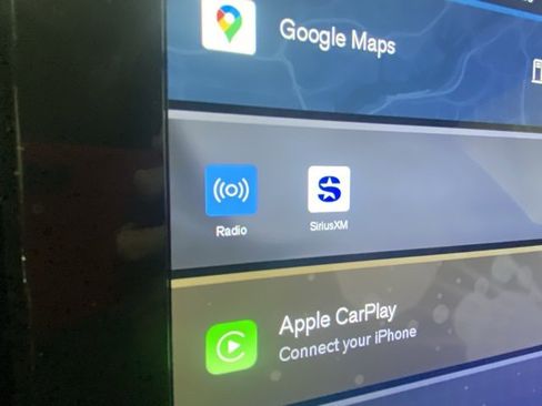 Used 2025 Volvo XC40 B5 Core image 20