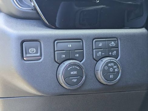 New 2026 Chevrolet Silverado 3500 LT w/ All Star Edition AWD/4WD image 12